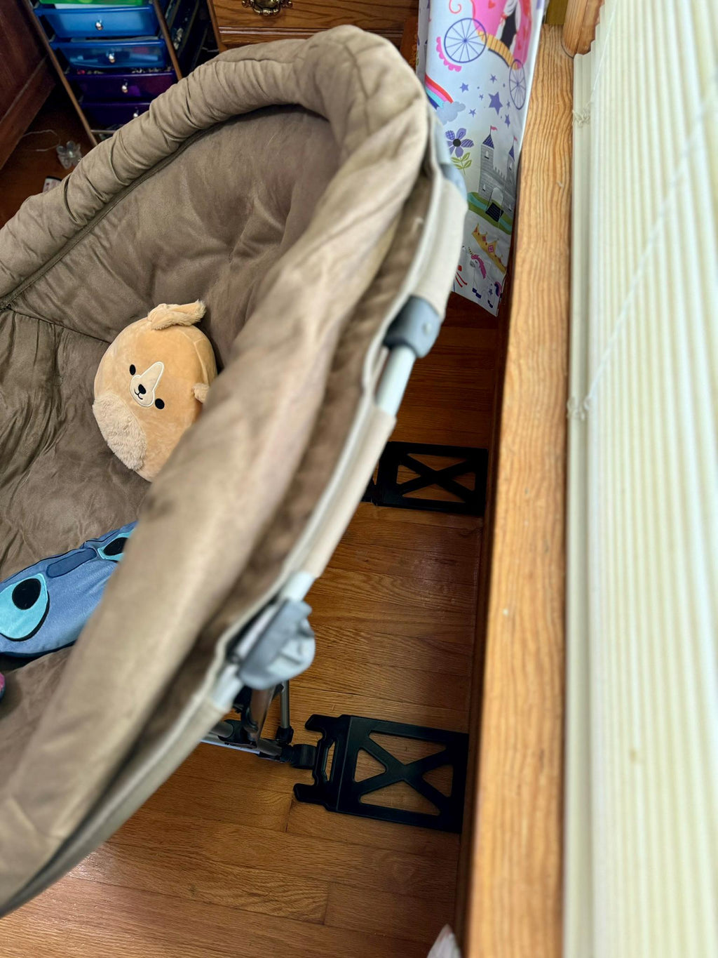 NoScoot: Furniture Spacer 00210-07  (Damage protection, Wall Scuff protection, Hold in place, Couch, Chair, Stool)